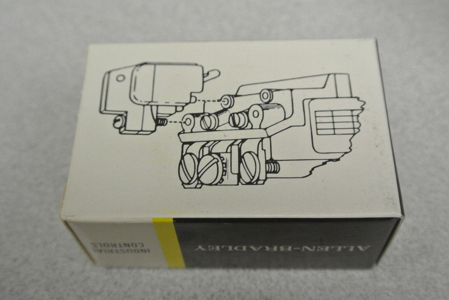 ALLEN-BRADLEY 1495-G0 AUXILIARY CONTACT BLOCK / NC CONTACT / SIZE 0 NEW SURPLUS