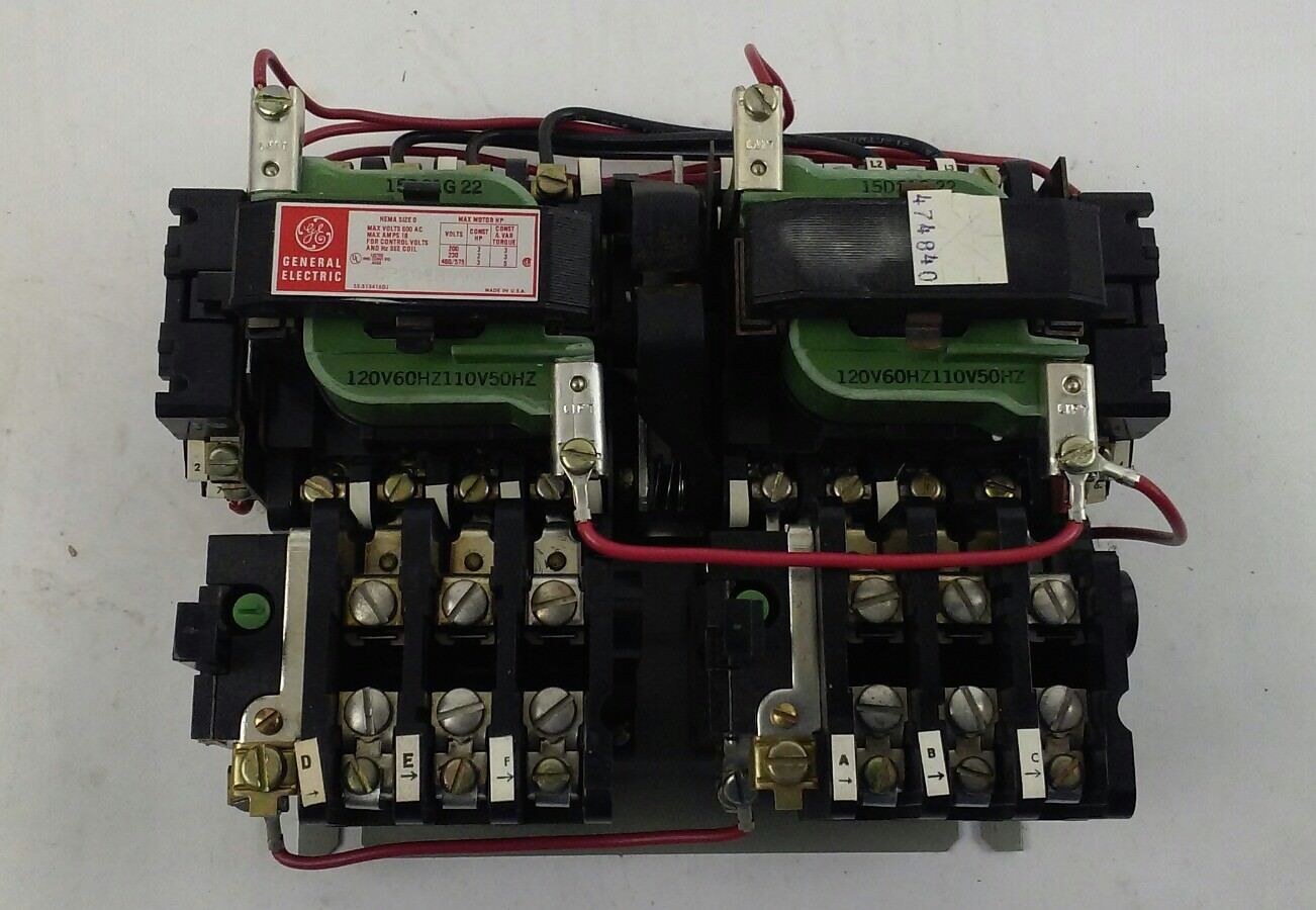 GE MAGNETIC TWO SPEED STARTER CR209B000AKA - NEMA SIZE 0, 18 AMP (NEW)