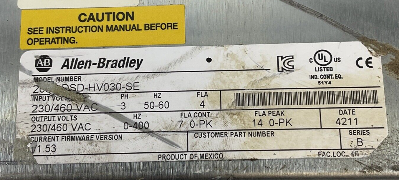 ALLEN BRADELY 2098-DSD-HV030-SE SERVO DRIVE SER.B 3PH FIRM. V1.53 ***PARTS***