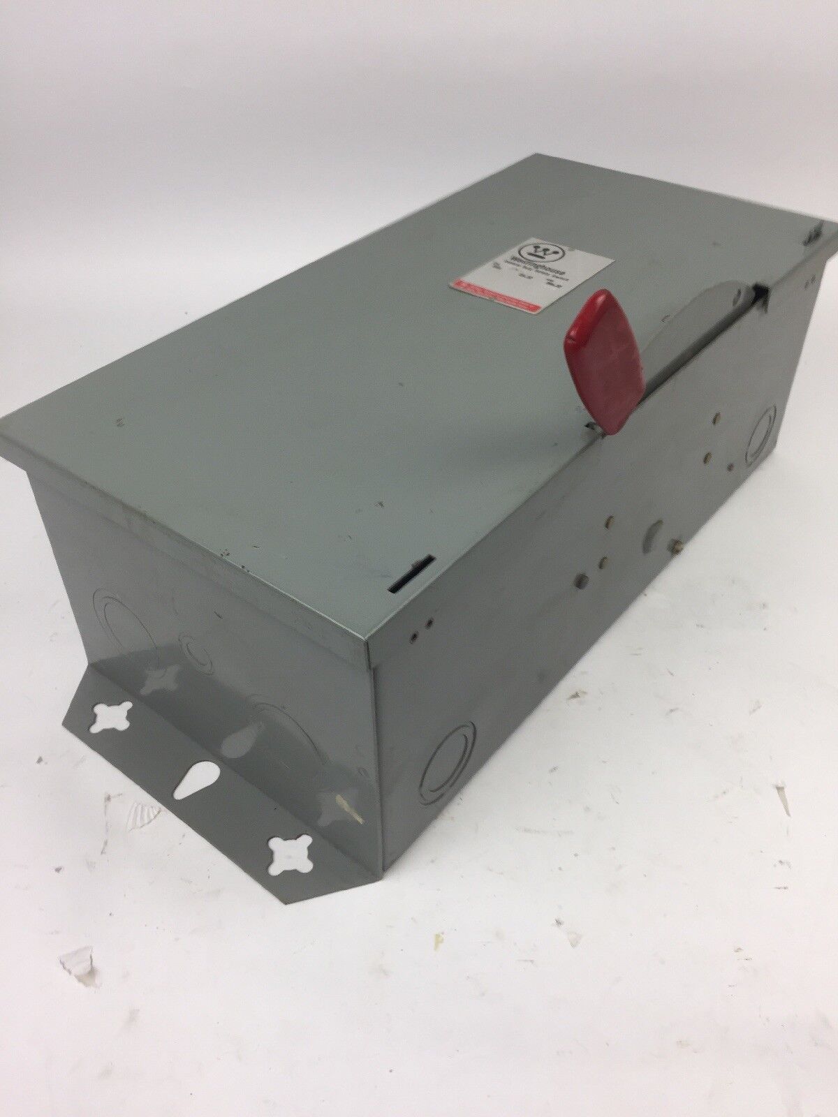 WESTINGHOUSE GUN323 SAFETY SWITCH 240 VOLT AC 100 AMP TYPE 1 ENCLOSURE INDOOR