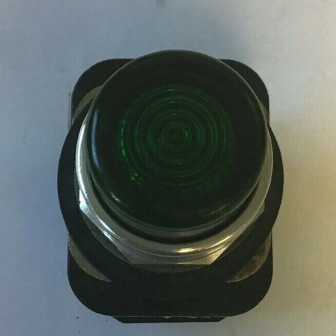ALLEN BRADLEY 800T-PT16 120V SER. T 50/60HZ PUSH BUTTON GREEN