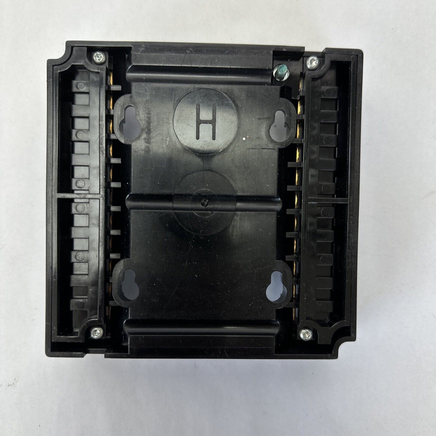 HONEY WELL RM7823A1016 BURNER CONTROL ULTRAVIOLET FLAME AMPLIFLIER