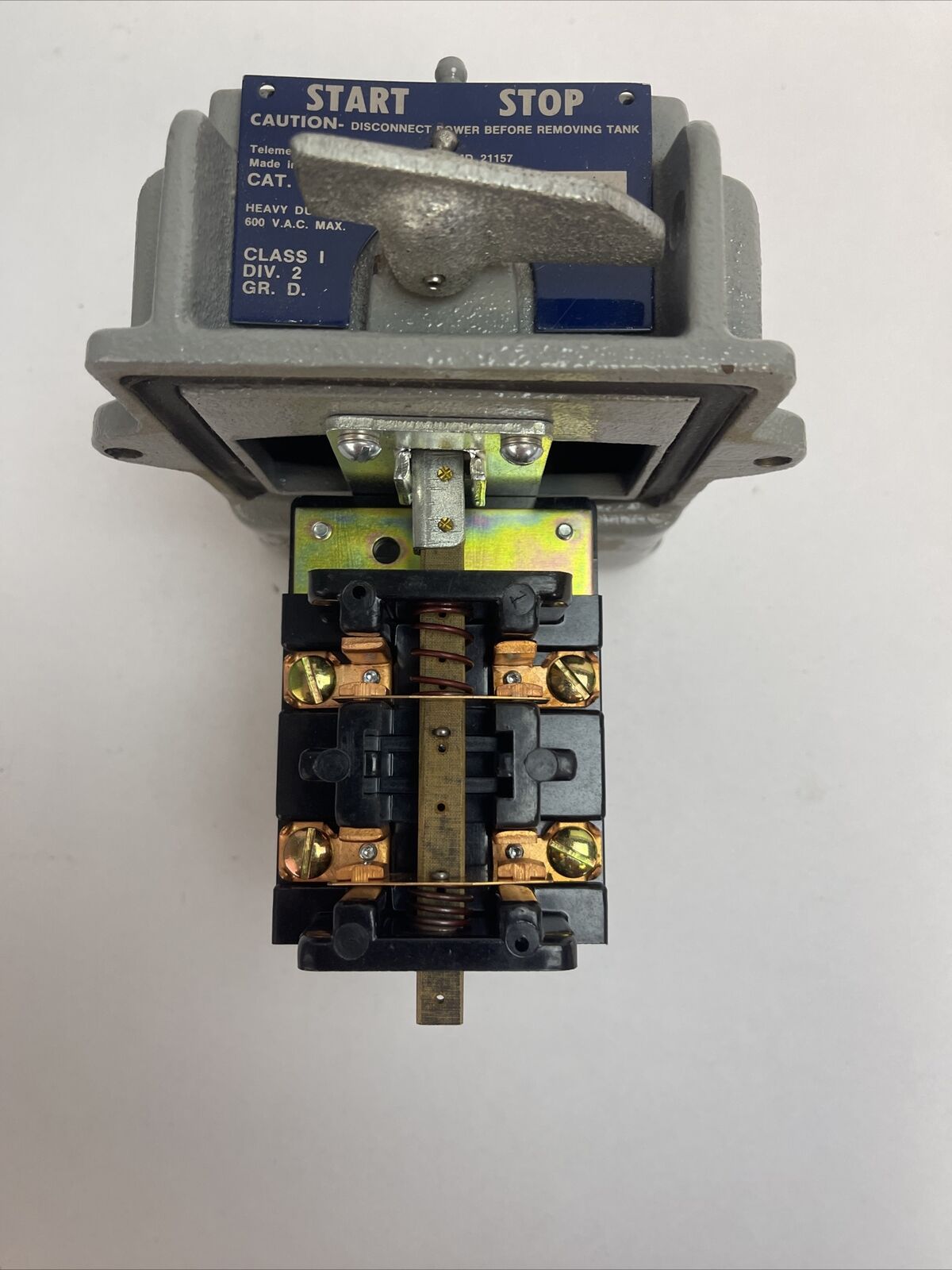 TELEMECANIQUE 2080-ZQ11 PUSHBUTTON STATION 600VAC