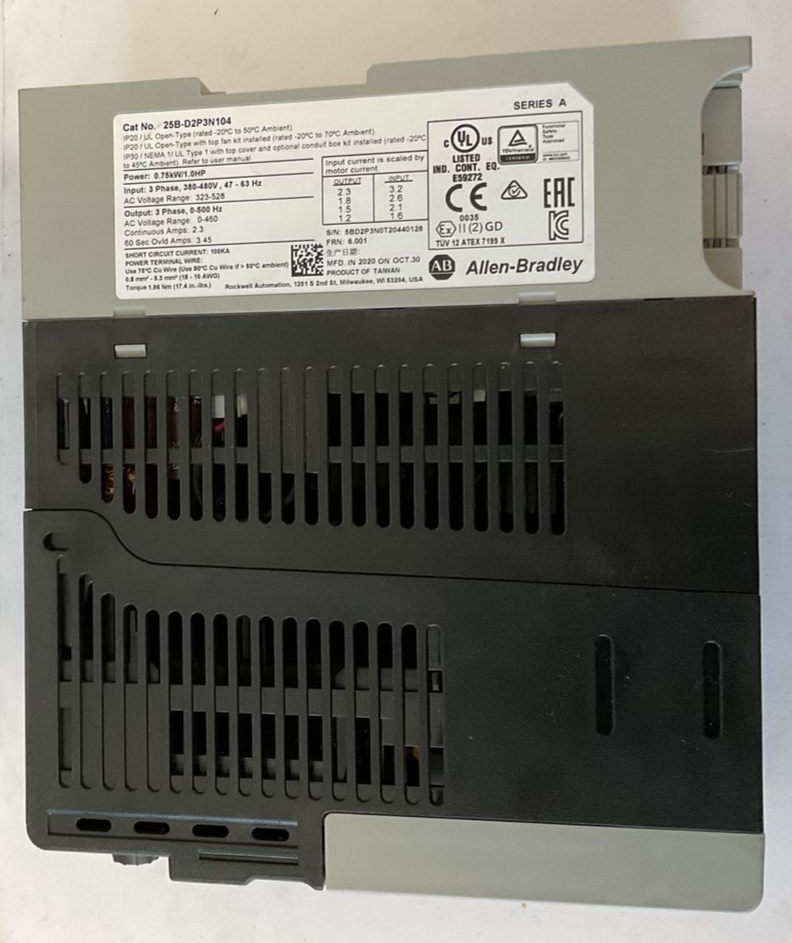 ALLEN BRADLEY 25B-D2P3N104 POWERFLEX SER.A FRN6.001 3PH 480V 63HZ 1.0HP