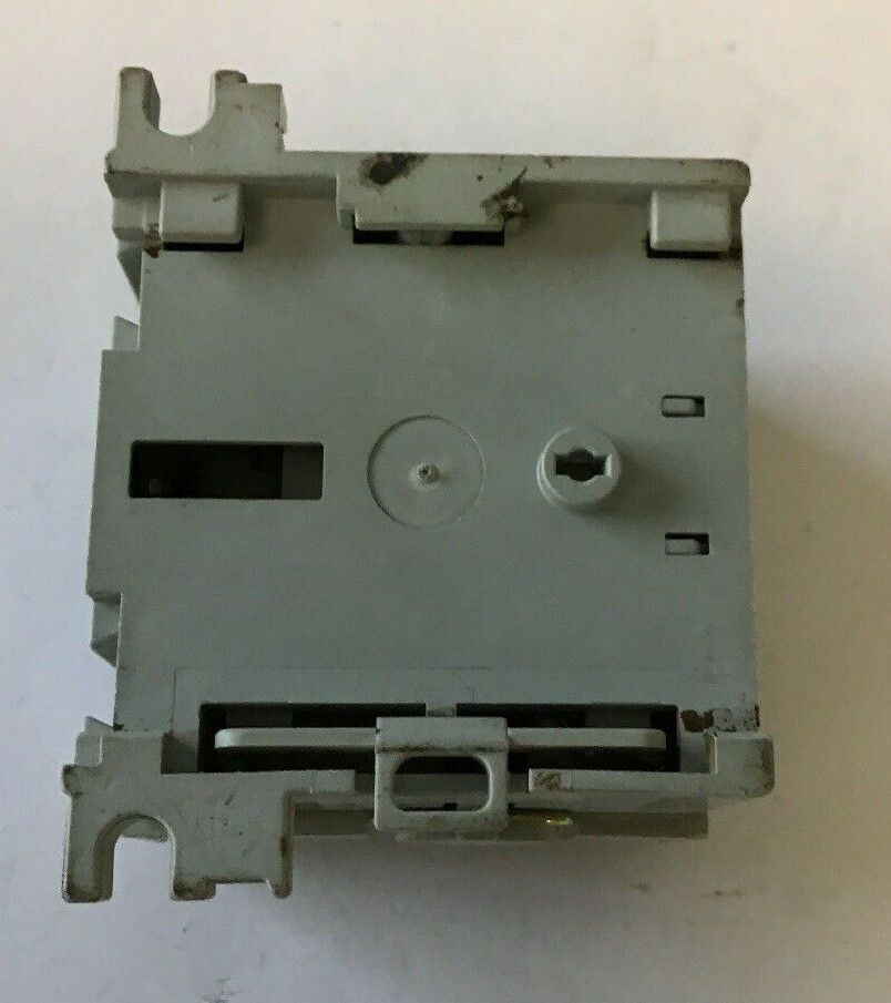 ALLEN-BRADLEY 700-M400* Ser A CONTROL RELAY 110/120V COIL***LOTOF4***
