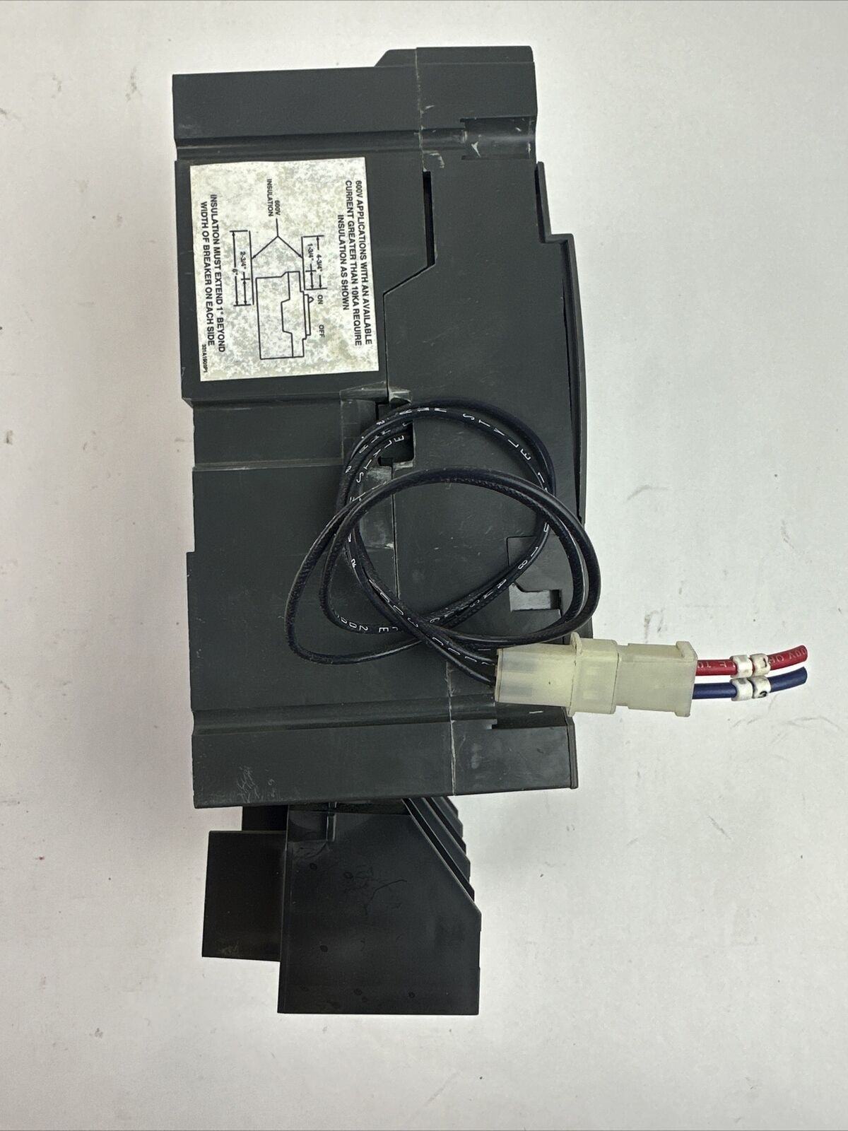GE SEDA36AT0100 INDUSTRIAL CIRCUIT BREAKER 100A 600VAC 3P TYPESRPE100A 70A TRIP