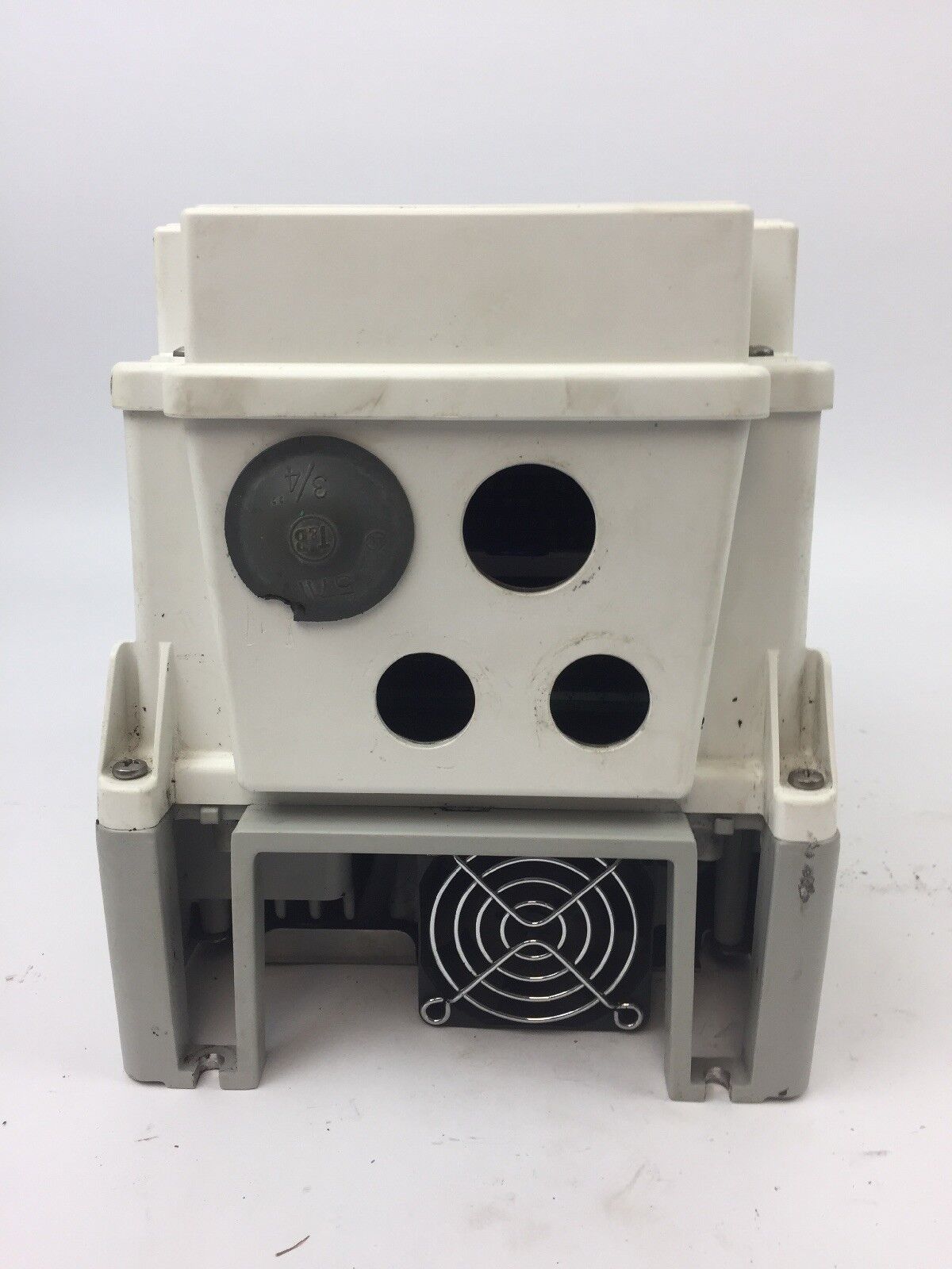 ALLEN BRADLEY POWER FLEX 70 20A D 3P4 C 3 AYYANNN SERIES A 3 PHASE 480 V
