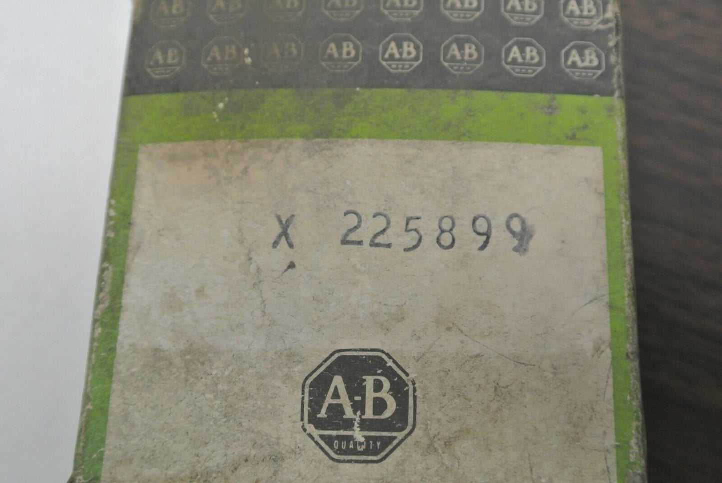 ALLEN-BRADLEY X-225899 / BASE for COIL HOUSING / NEW SURPLUS