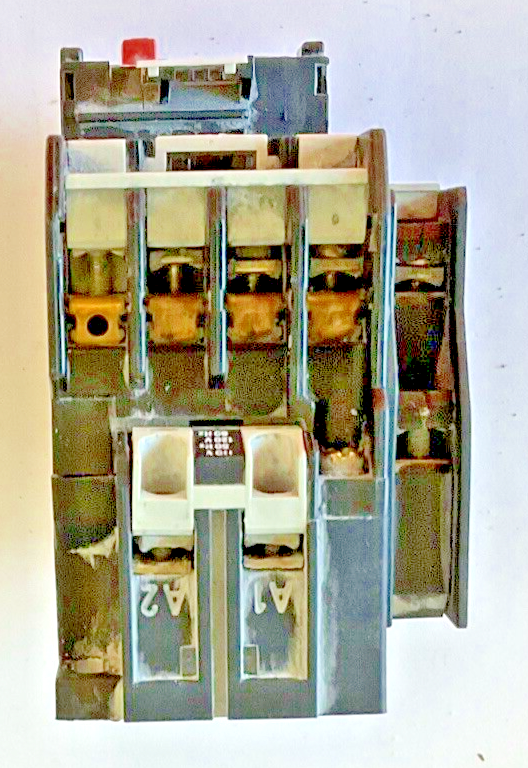 GENERAL ELECTRIC CR7CA-10 STARTER W/CR7XA11B AUX CONTACT CR7G1WF RELAY