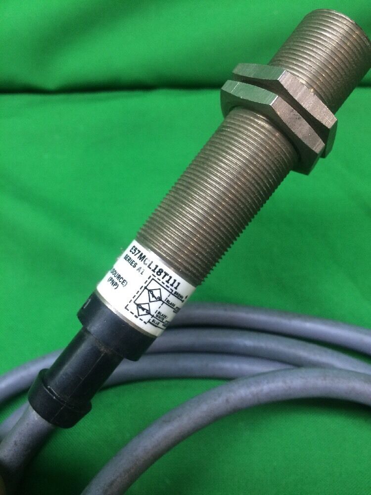 CUTLER HAMMER E57MCL18T111 PROXIMITY SENSOR