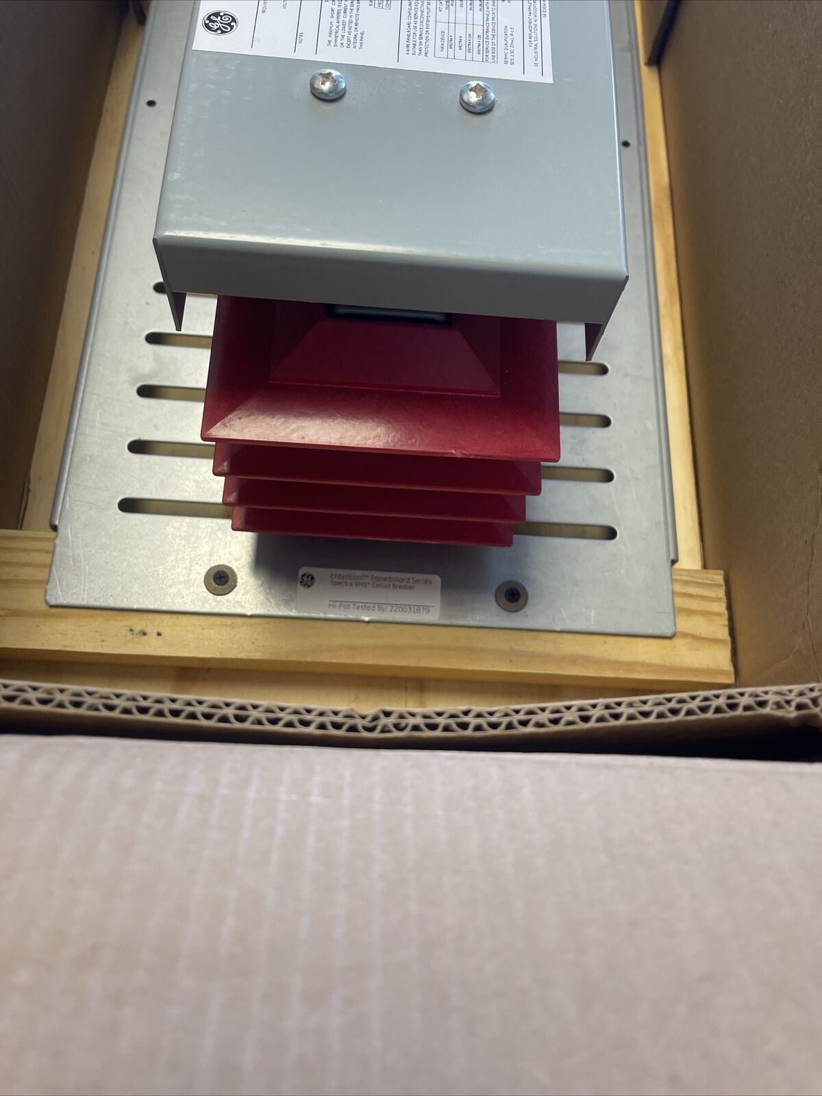 GE ENT2404BL3H2 ENTELLEON PANELBOARD 400A