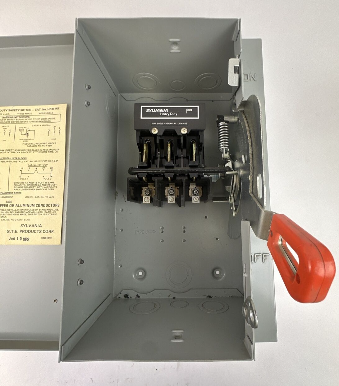 SYLVANIA HD361NF SAFETY SWITCH NON-FUSIBLE 30AMP 240-600VAC 3PH 20HP MAX