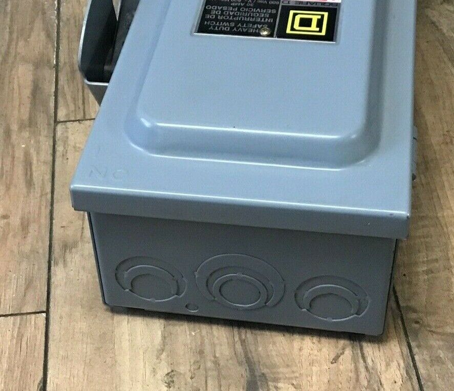 SQUARE D HU361 SAFETY SWITCH SER.F1 30A NON FUSIBLE TYPE1 600VAC/VDC 30HP