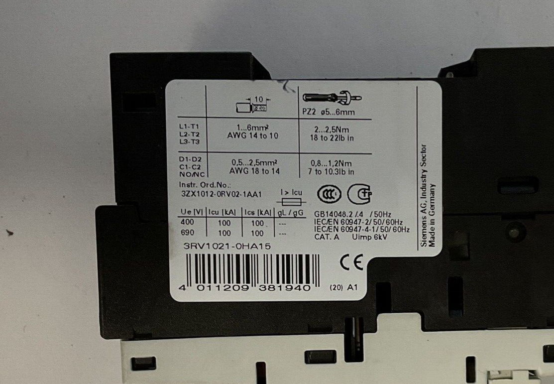 SIEMENS 3RV1021-0HA15 MOTOR STARTER 50/60HZ 600V 0.8-0.55A 6KV