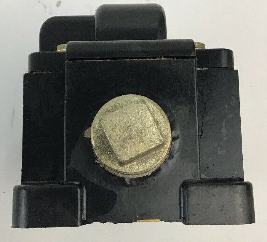 WESTINGHOUSE PUSHBUTTON STATION TYPE HDCR STYLE 51-E-2186 600VOLTS