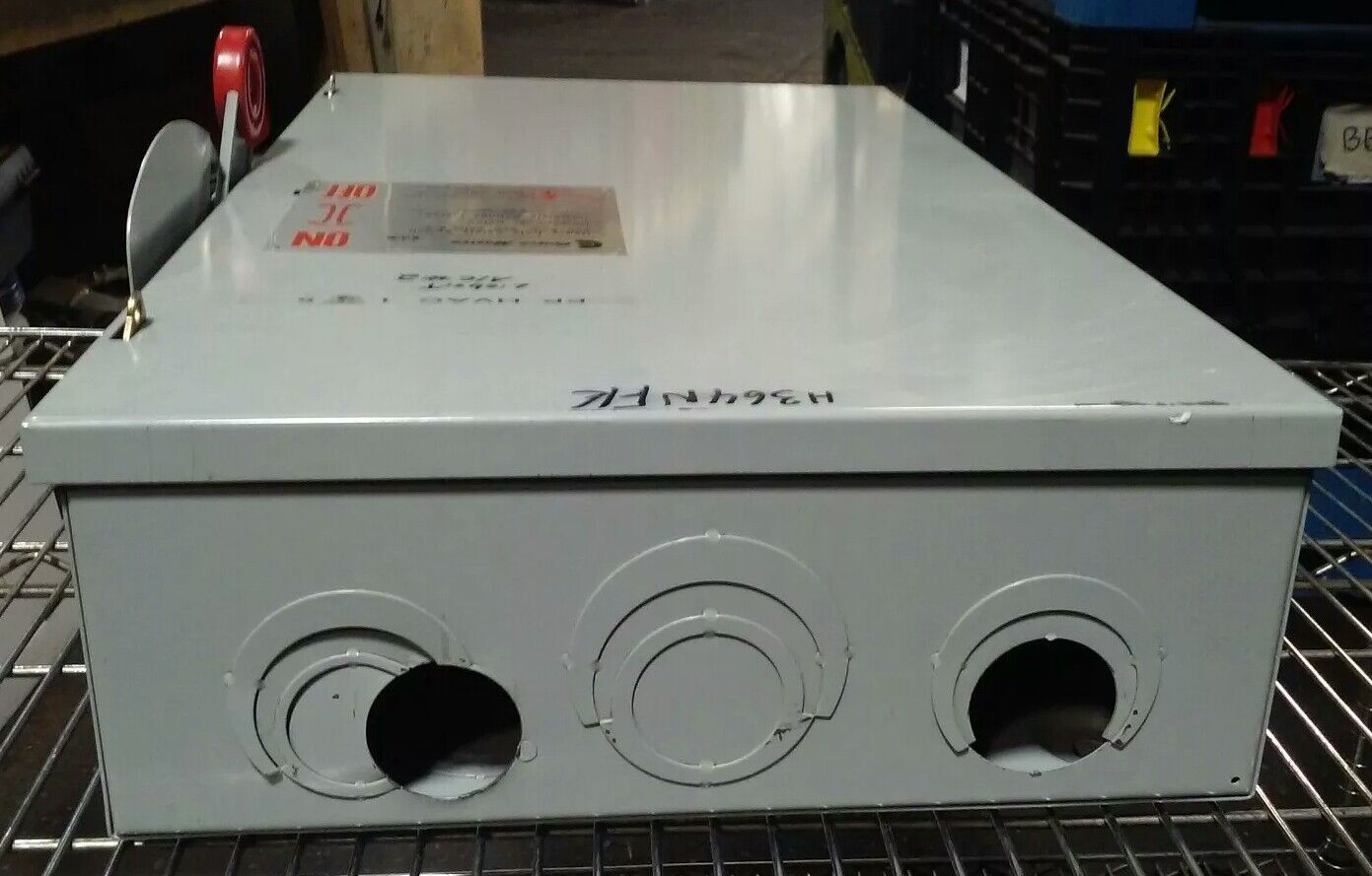 POWERMASTER EATON H364NFK, SAFETY SWITCH, 200A, 600V/250DC, 3P, 150 H.P., USED