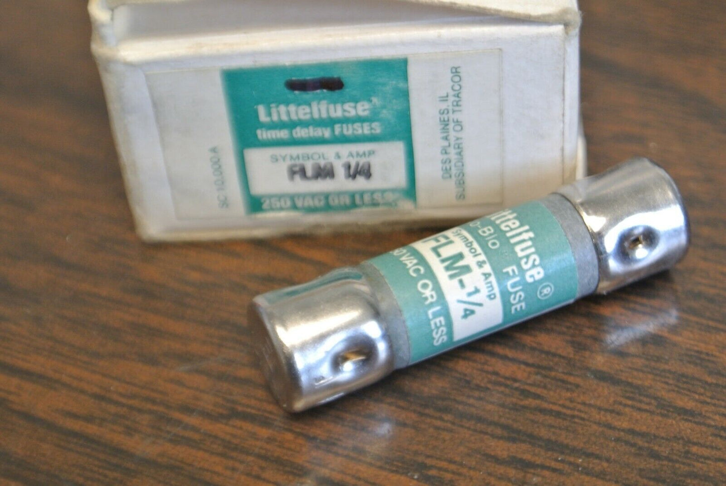 LOT of 9 / LITTELFUSE FLM1/4 TIME DELAY FUSE 1/4A / 250V / NEW SURPLUS / FLM-1/4