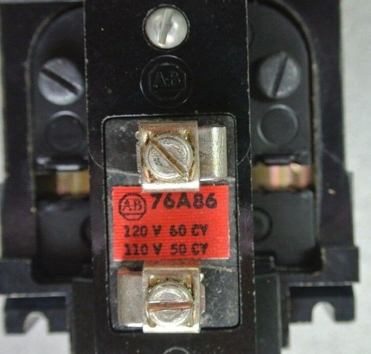 ALLEN-BRADLEY 700-BRZ310A1 AC CONTROL RELAY - 8 N.0. 120V COIL 10A NEW SURPLUS