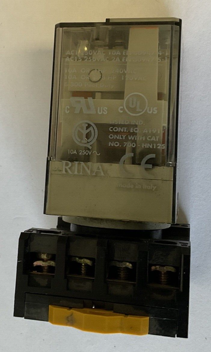 ALLEN BRADLEY 700-HA32A12 RELAY SER.D 12VAC 10A****LOTOF2****