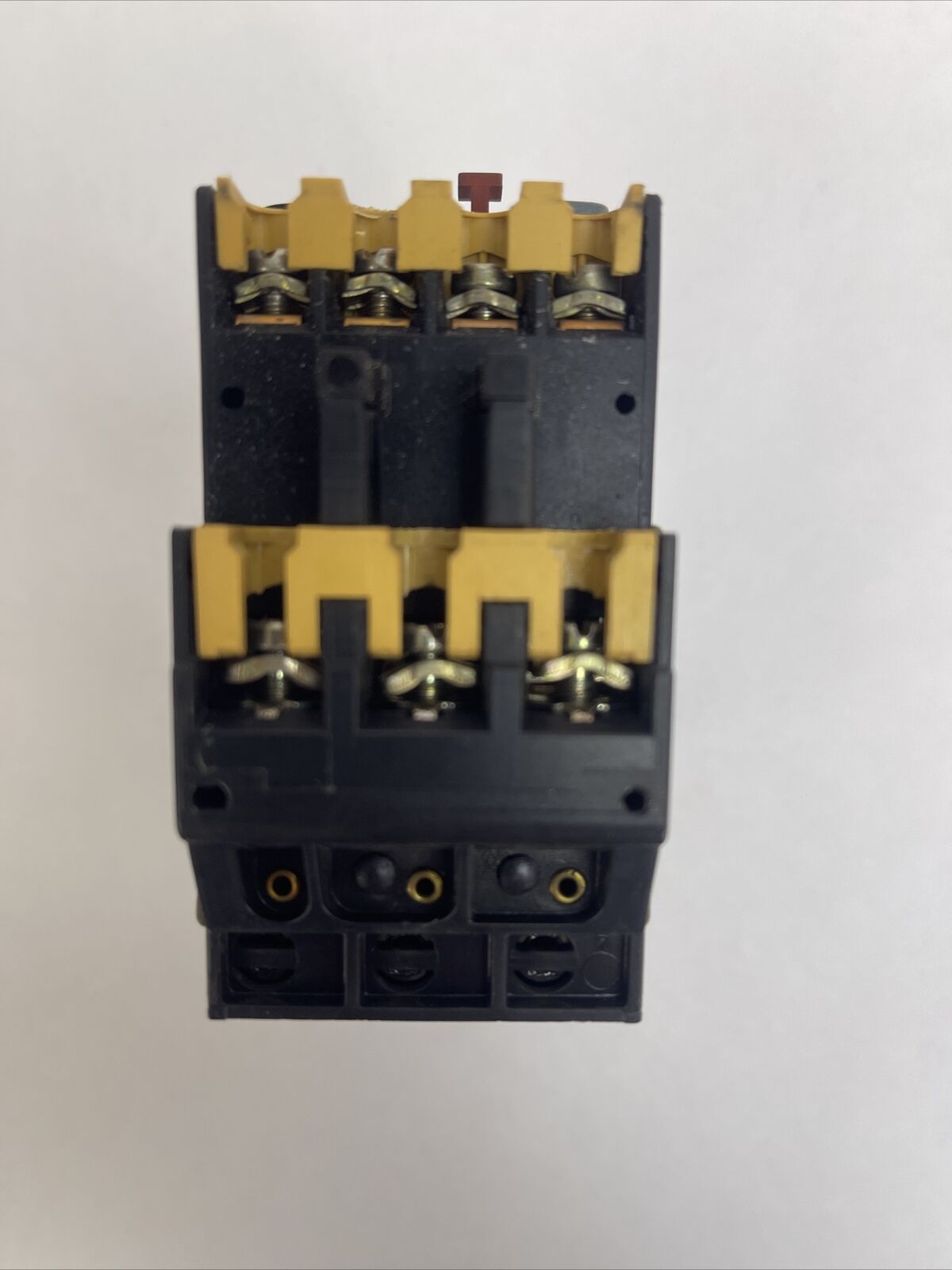 ALLEN BRADLEY STARTER 100-A12ND3 SER B 600VAC 12A 10HP COIL 120V 60HZ 193-BSB 22