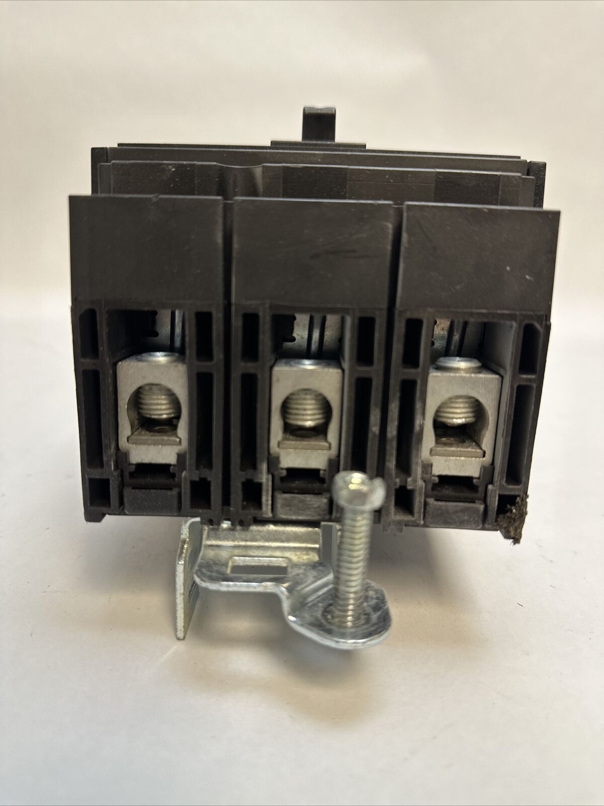 SQUARE D HJA36040YP POWER PACT CIRCUIT BREAKER 40A 600VAC 250VDC 3POLE