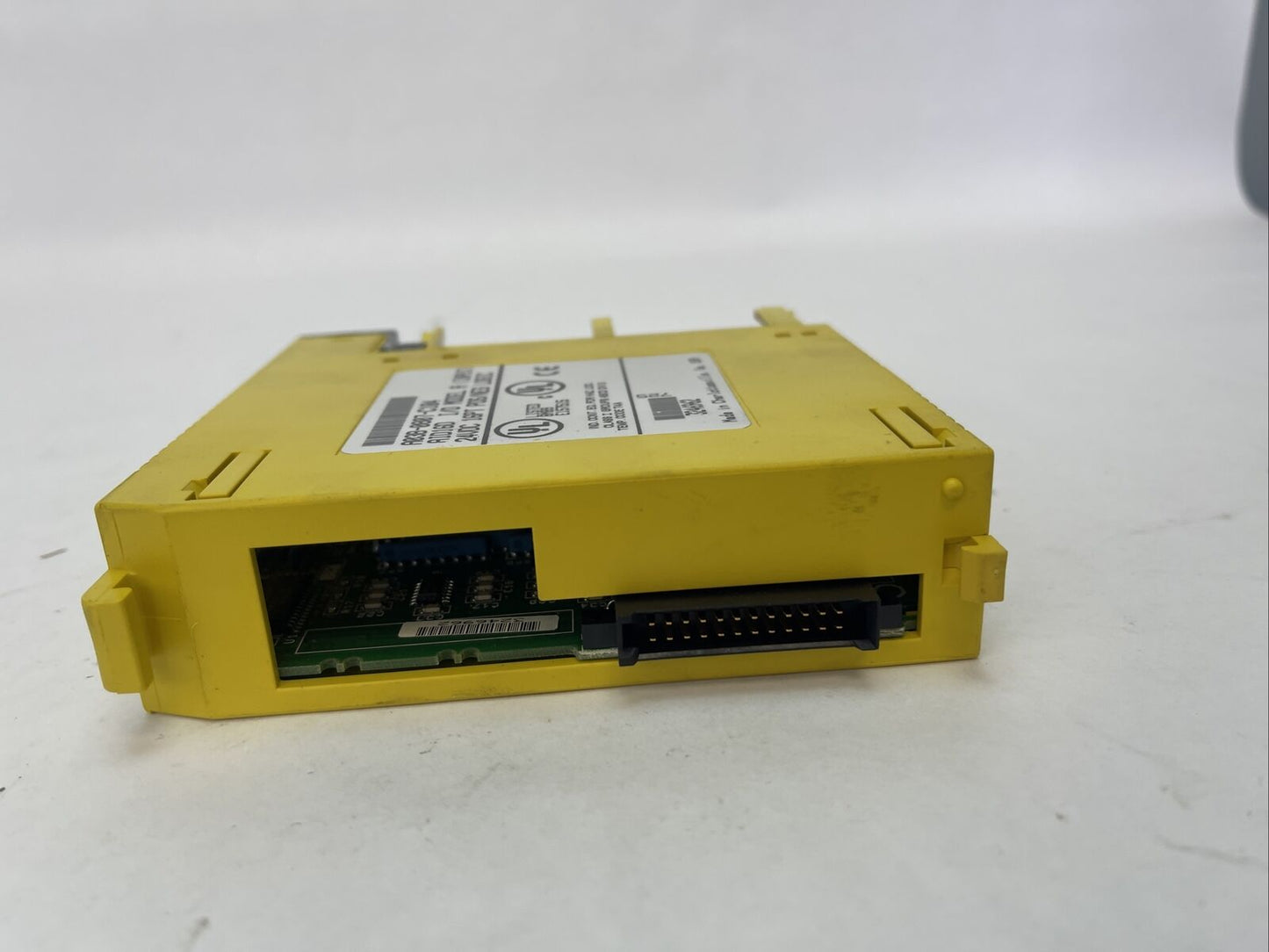 FANUC A03B-0807-C104 AID16D I/O MODEL A INPUT 24VDC 16PT POS/NEG LOGIC *NO DOOR