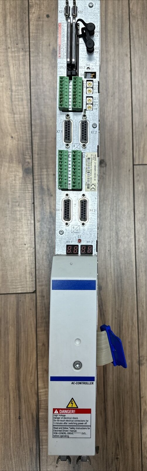 REXROTH HDD02.2-W040N-HD32-01-FW SERVO DRIVE OUTPUT 3xAC 500V 15A INPUT