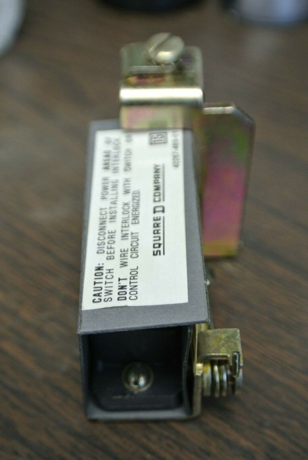 SQUARE D 9999 R44 ELECTRICAL INTERLOCK / TWO POLE / 9422 60A / NEW SURPLUS