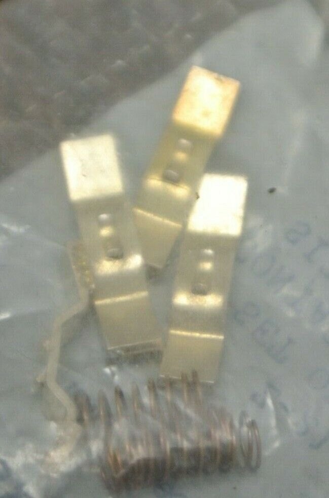 ALLEN-BRADLEY Z-21103 MOVABLE CONTACT KIT / SIZE 00 / / 4 POLE / NEW SURPLUS