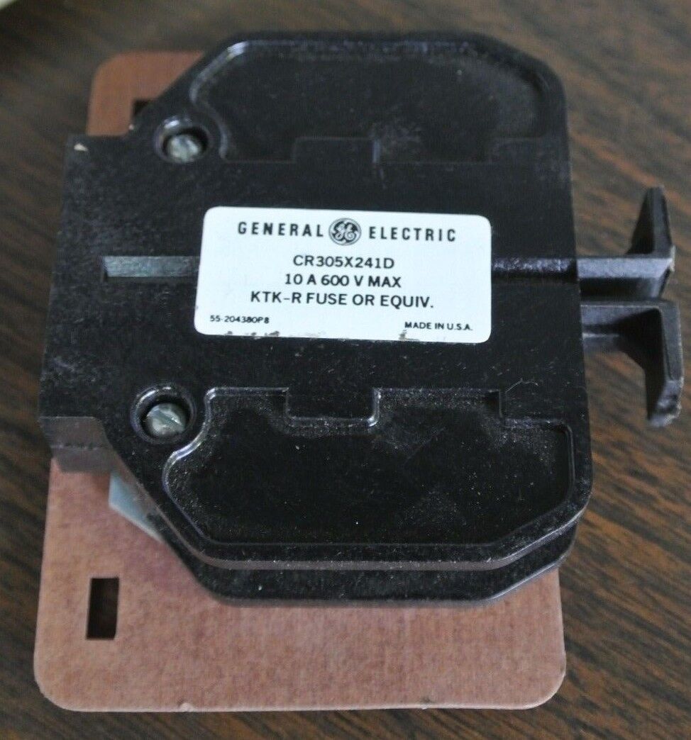 GE / GENERAL ELECTRIC CR305X241D CONTROL CIRCUIT FUSE KIT 600V SZ2 - NEW SURPLUS