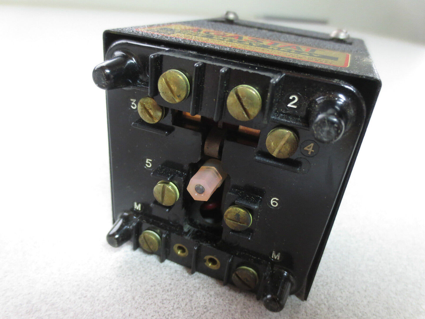 AGASTAT ND-22 TIME DELAY RELAY - 24VDC, 50/60Hz - NEW SURPLUS