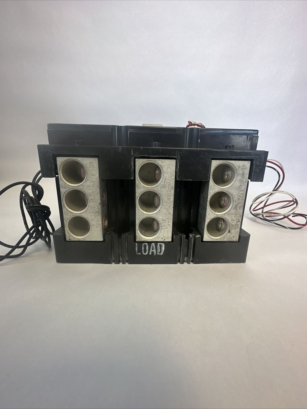 GE TKM836F000 CIRCUIT BREAKER 800AMP 3POLE 600VAC 250VDC