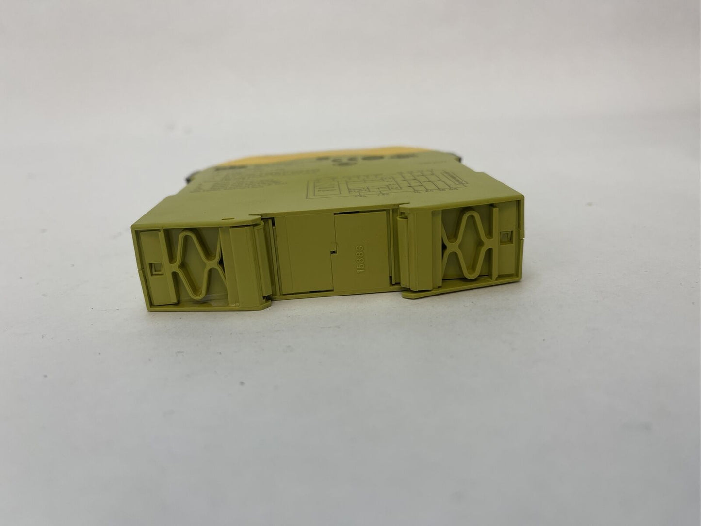 PILZ PNOZ s5 C 24VDC 2n/o 2n/o t SAFETY RELAY 230-240VAC 24VDC