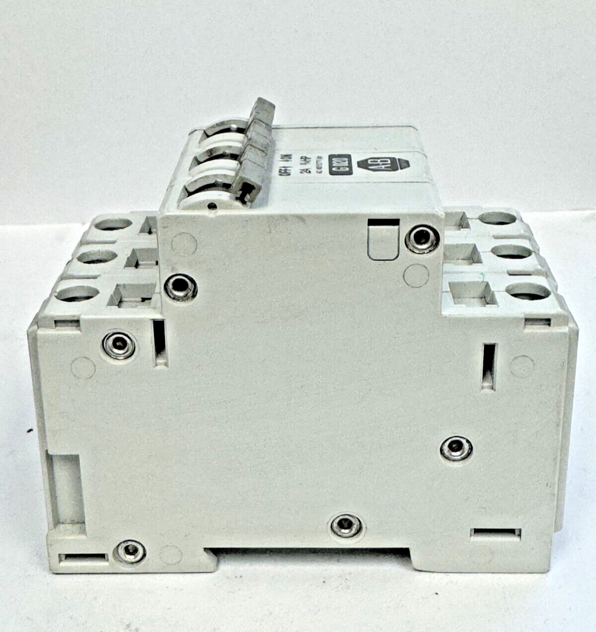 ALLEN-BRADLEY - 1492-CB3-G020 SER. C - MOTOR CONT. - 3P, 2 A, 277 V, 3/4 HP, 3PH