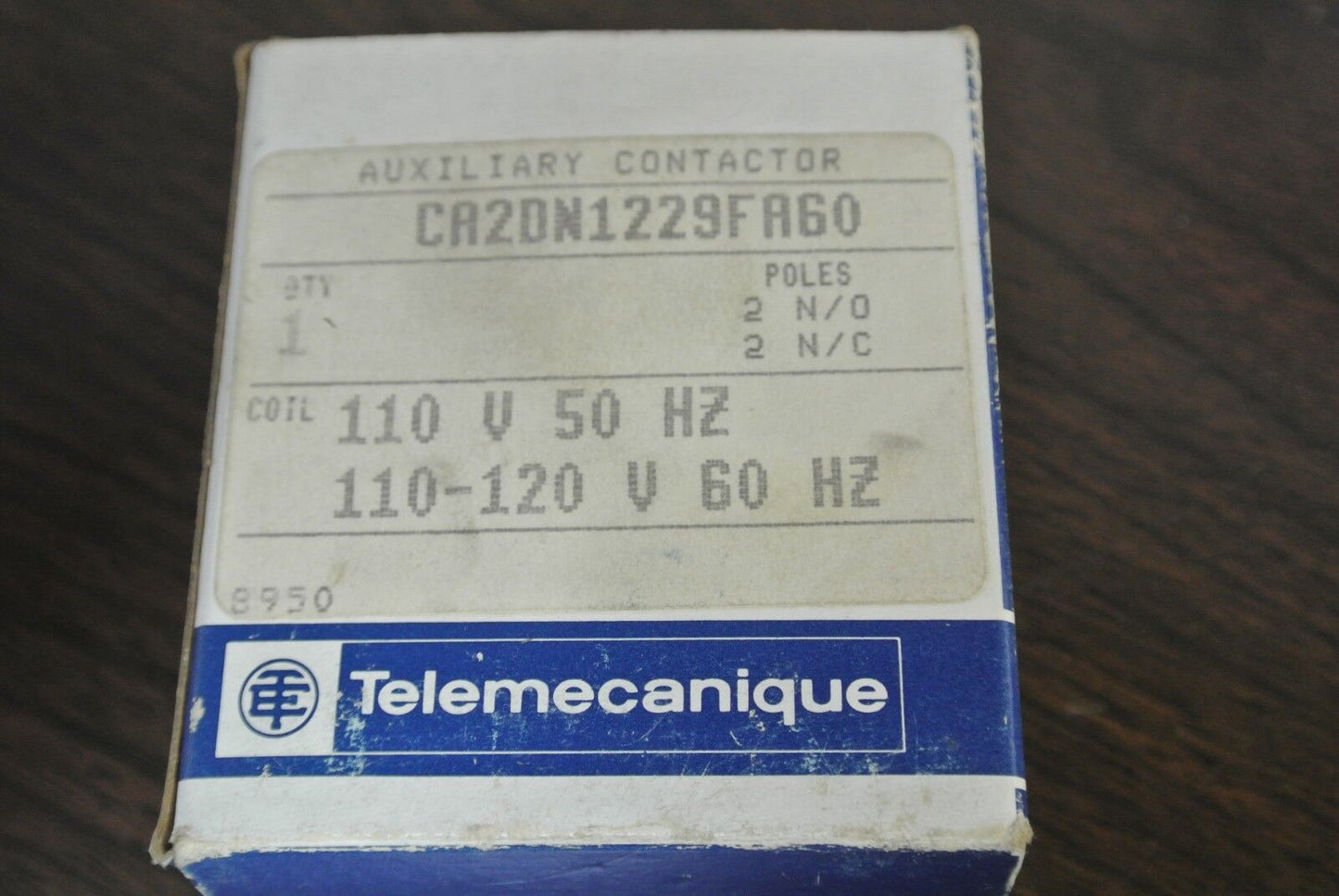 TELEMECANIQUE CA2DN1229FA60 CONTROL RELAY / AUX. CONTACTOR - 110-120V COIL