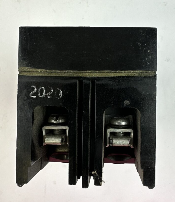 GE TEB122020 CIRCUIT BREAKER 250VDC 240VAC 20A 2POLE
