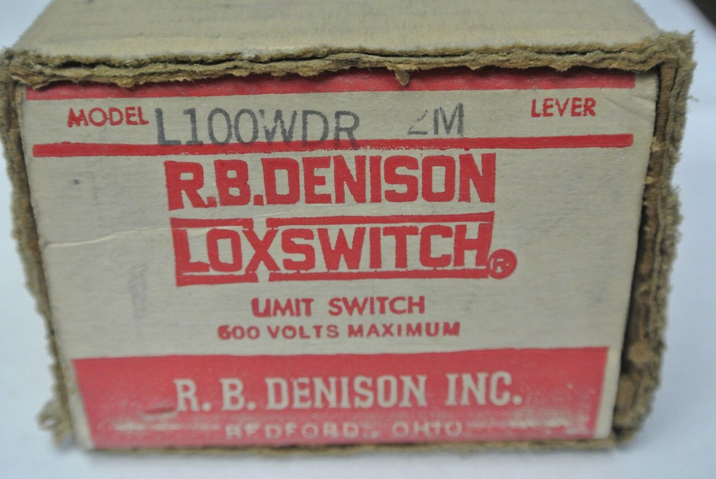 R.B. DENISON L100WDR-2M LIMIT SWITCH 600V MAX NEW SURPLUS GOULD / TELEMECANIQUE