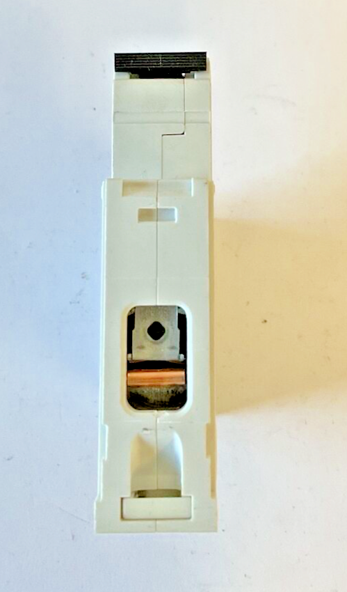 SIEMENS 5SJ4110-7HG40 CIRCUIT BREAKER 10A CHAR.C TYPE HSJ 230V ***LOTOF2***