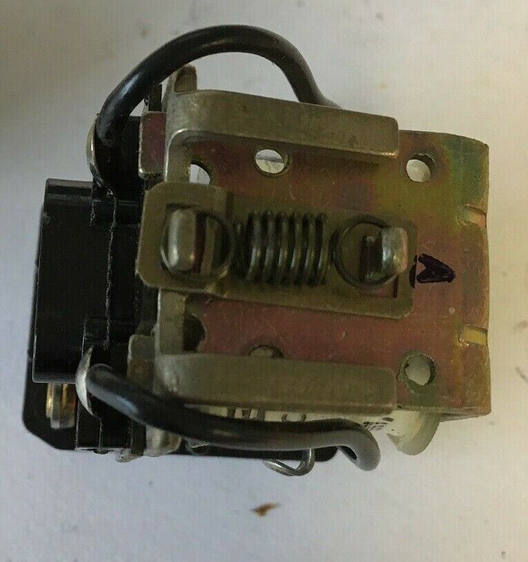 SINGER LINE ELECTRIC MK2A RELAY 24VAC ***LOTOF2***