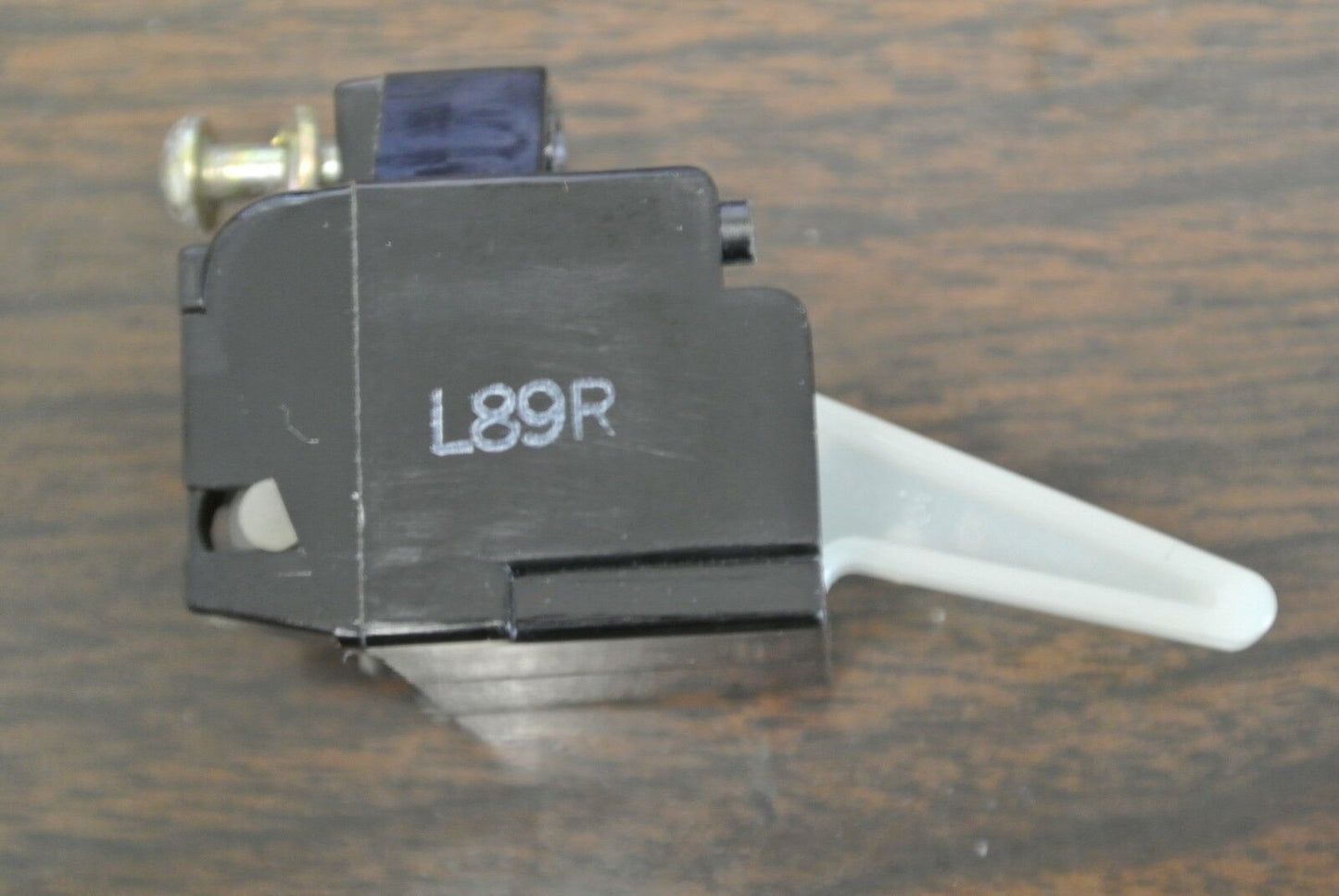 ALLEN-BRADLEY 1495-G4 AUXILIARY CONTACT / N.C. / EARLY BREAK / SIZE 4 / NEW SURP