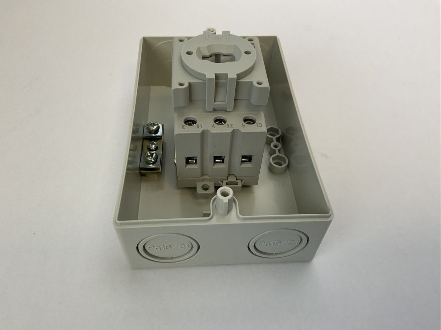 ALLEN BRADLEY 194E-Y25-1753-6N SER B LOAD SWITCH ENCLOSURE 25A