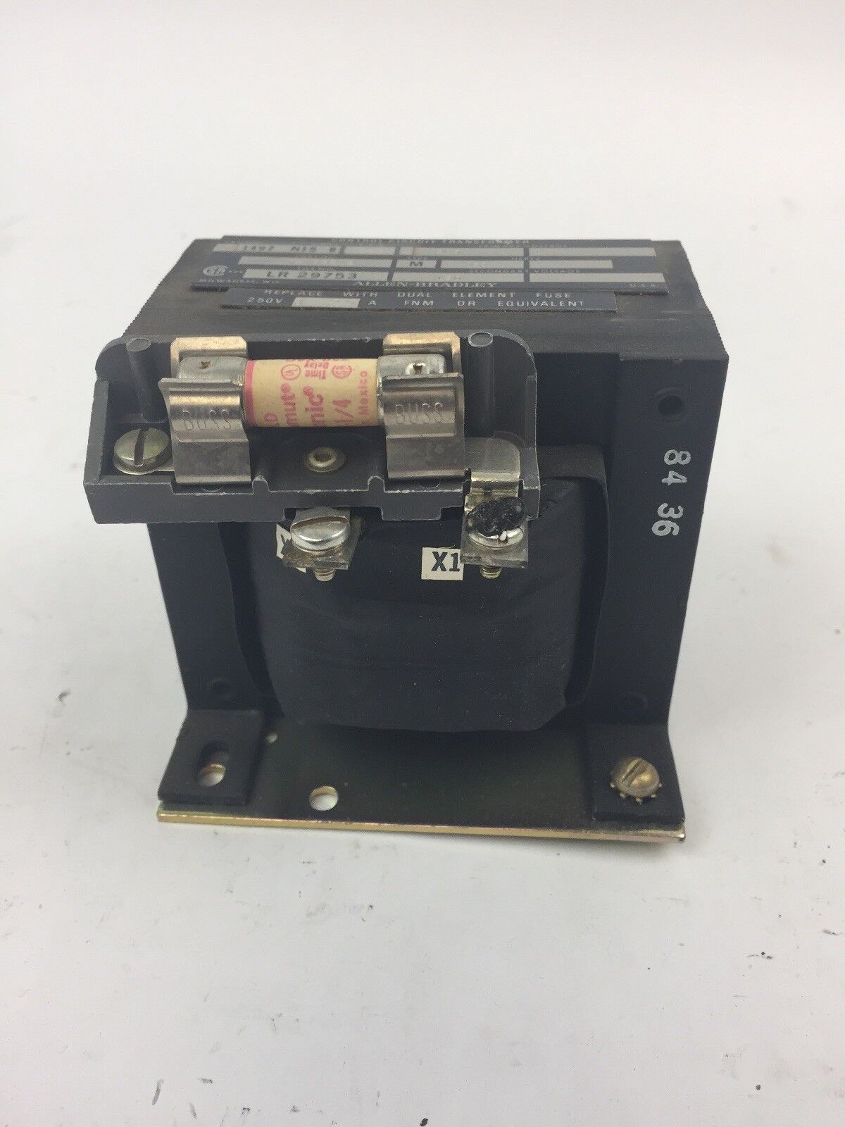 ALLEN BRADLEY 1497-N15 CONTROL CIRCUIT TRANSFORMER .130 KVA 208V 60HZ 120V 60HZ