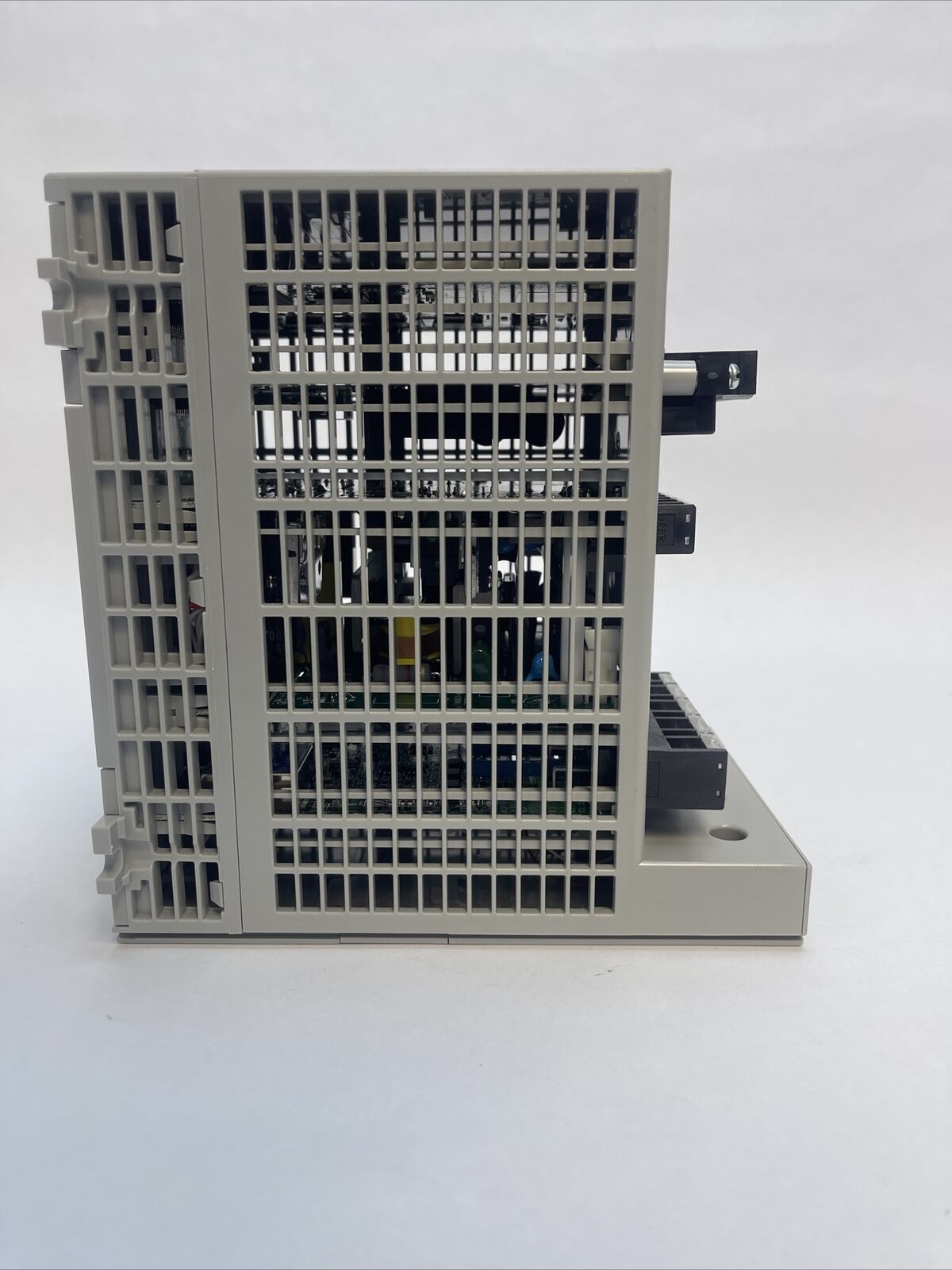 ALLEN BRADLEY 1426-M5E POWER MONITOR 5000 BASIC MODULE SER A FRN 2.45