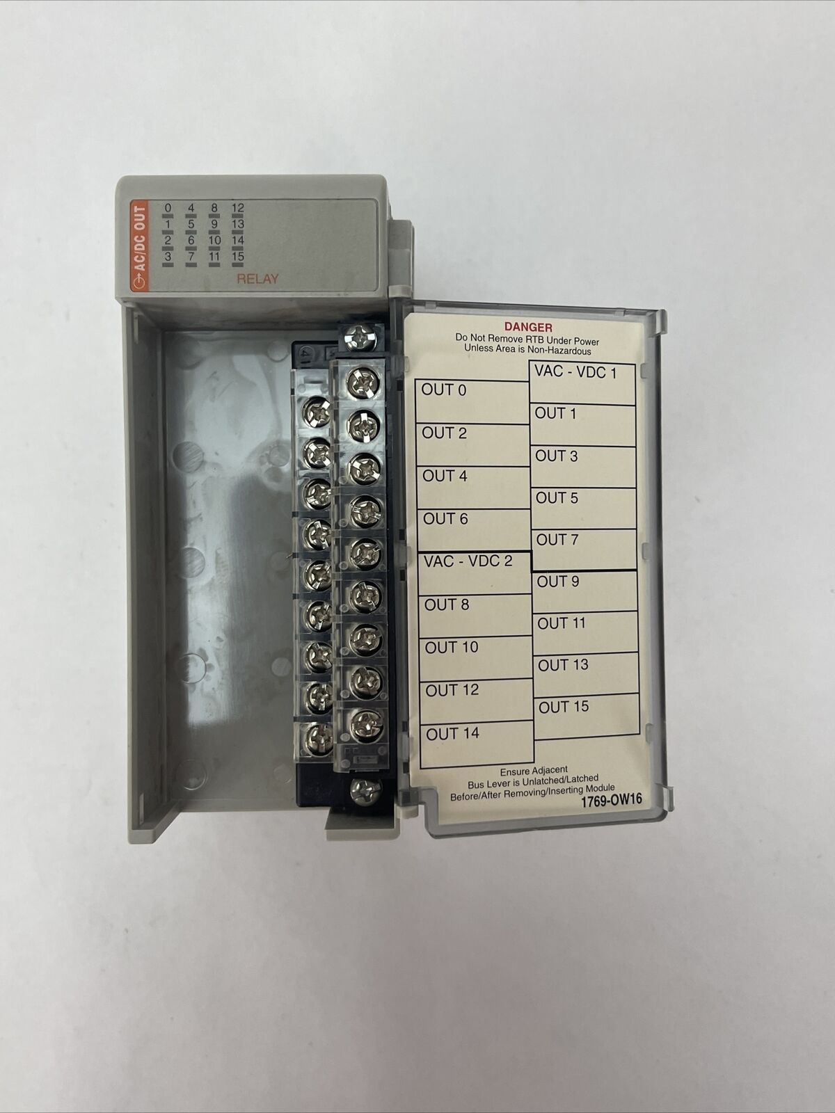 ALLEN BRADLEY 1769-OW16 SER A F/W REV 3.1 16PT 5-265VAC 5-125VDC FORM A RELAY
