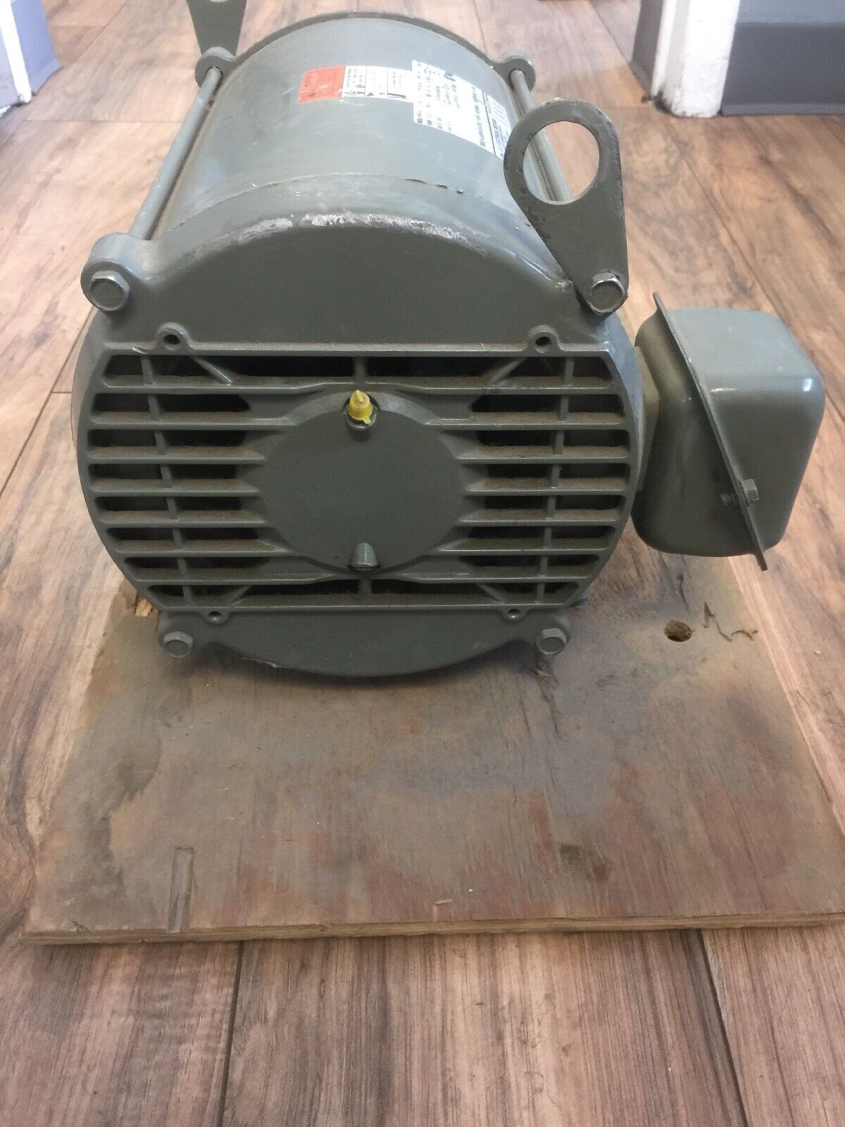 US ELECTRICAL MOTORS N961A MOTOR 7.5HP 3PH 60HZ 1740RPM 200V TYPE D Y04Y033R099M