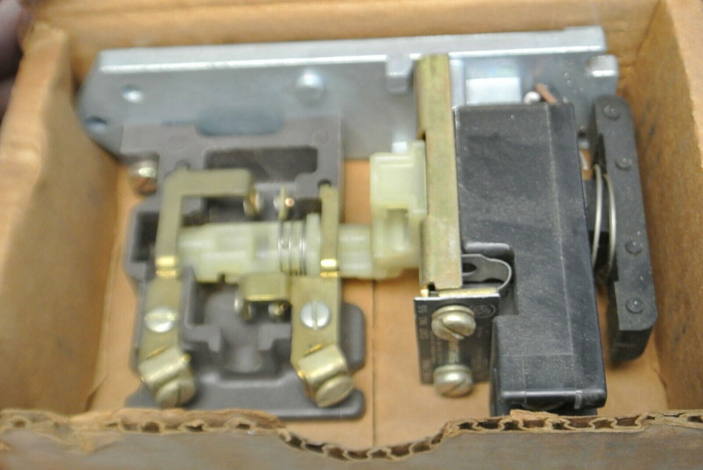 SYLVANIA BULLETIN 7305 5SW / 5S TYPE PMS SLIM JIM RELAY / 120V NEW SURPLUS