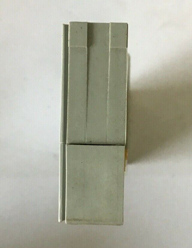 ALLEN BRADLEY 1734-MB TERMINAL BASE SER.A REV.A01 ****LOTOF13****