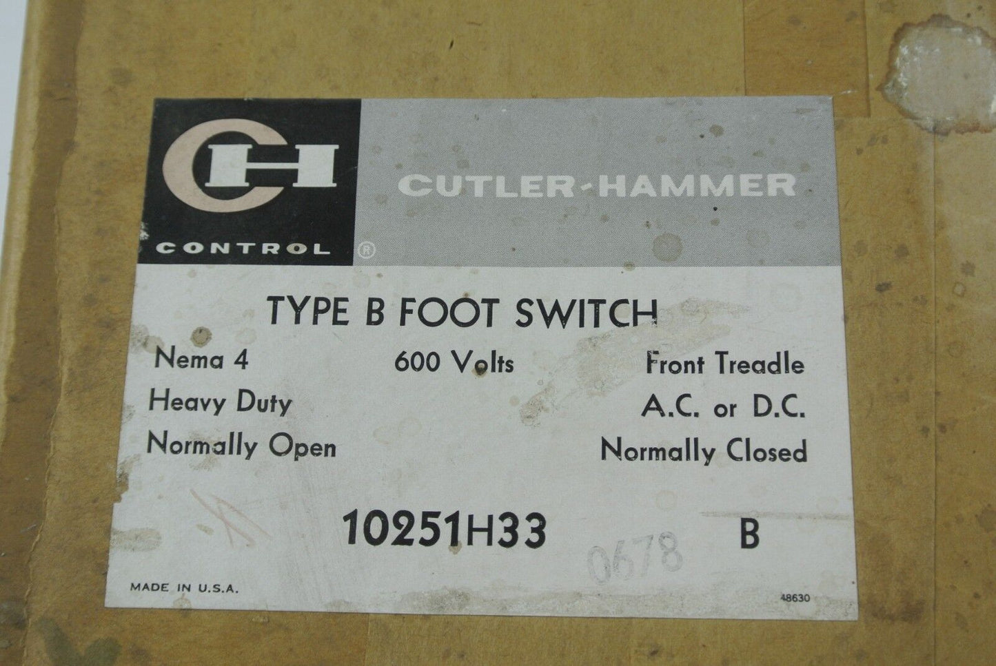 CUTLER-HAMMER 10251H33B TYPE B FOOT SWITCH FRONT TREADLE AC/DC 600V NEW SURPLUS