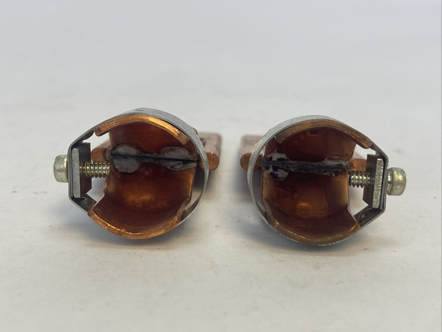 BUSS 226 1 PAIR FUSE REDUCER MAKE 35AMP TO 60AMP 250V FUSETRON OR ORDINARY FUSES