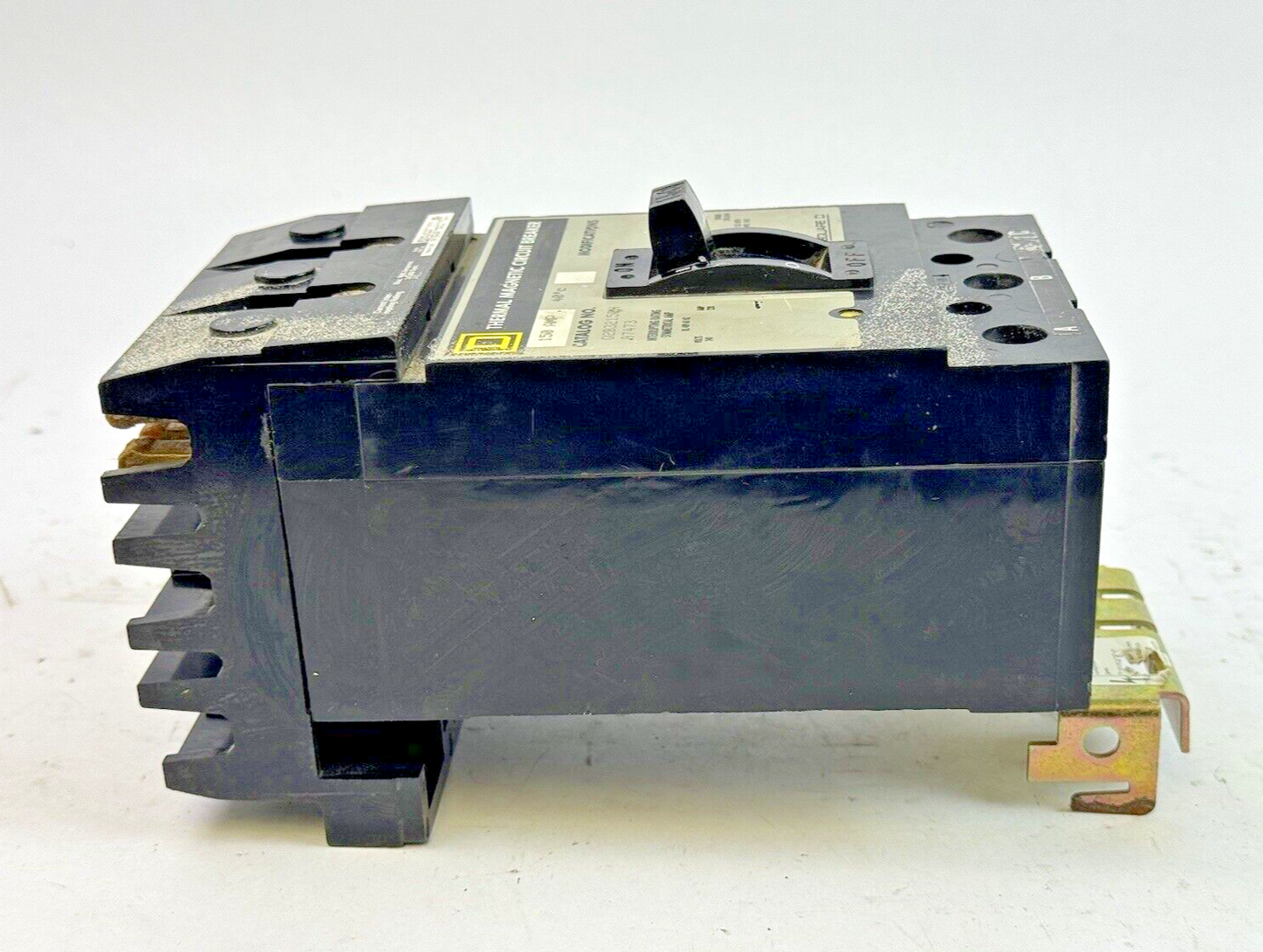 SQUARE D - Q2B32150H - THERMAL MAGNETIC CIRCUIT BREAKER - 3 POLE/ 150 A/ 240 VAC